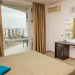 公寓 Atlantis Private 1bd By Flat Mаnager 布尔加斯